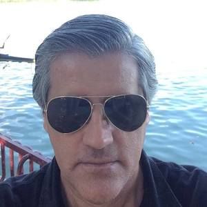 Meet your Posher, Raul